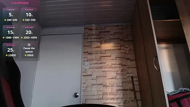 monick_hot