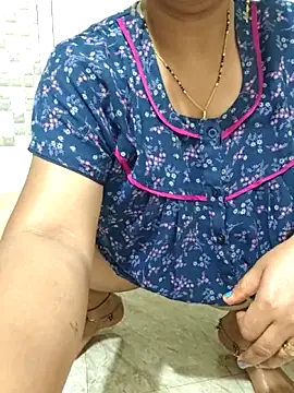PayalSharmahot143 live cam on StripChat