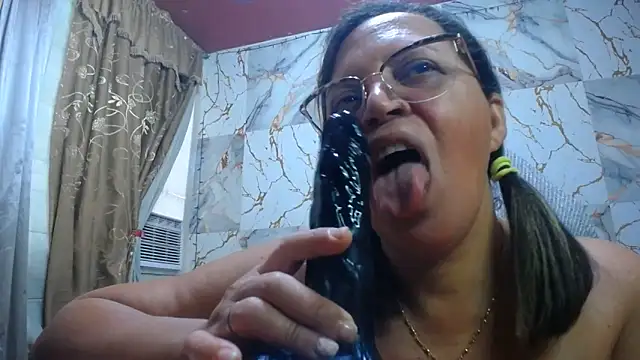 alina_maturehot webcam