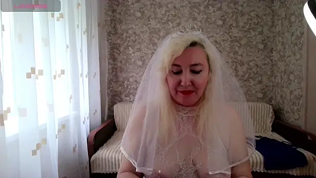LadyKriss webcam