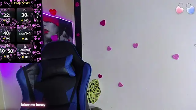 online live show Dolly Boob
