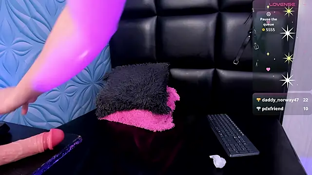 TallSnuSnu webcam