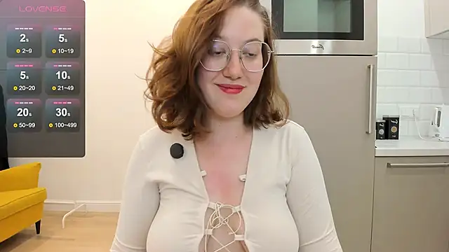 Charmy_Gracy webcam