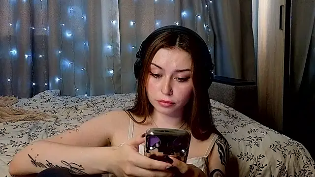 danieliis live cam on StripChat
