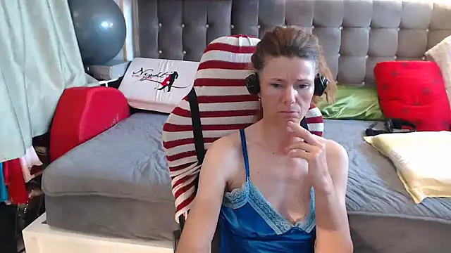 kellyterapy webcam