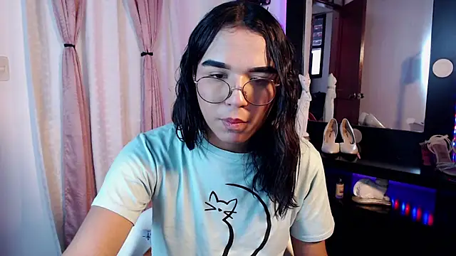 Candyy_doll__ webcam