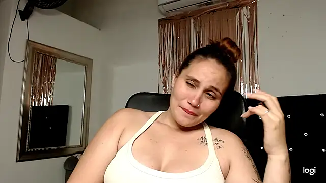 amateur porn Baby HornyJM