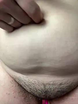 Naira_Dan webcam