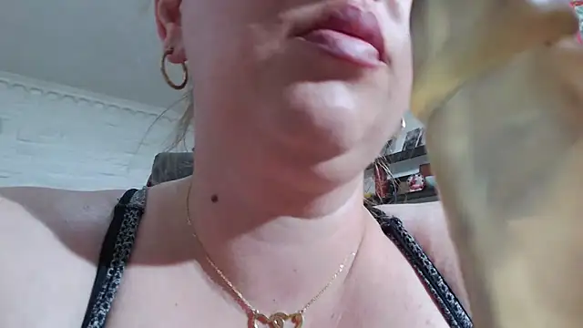piticaforever live cam on StripChat