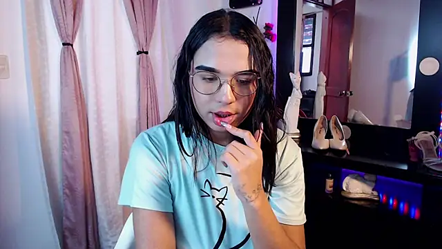 Candyy_doll__ webcam