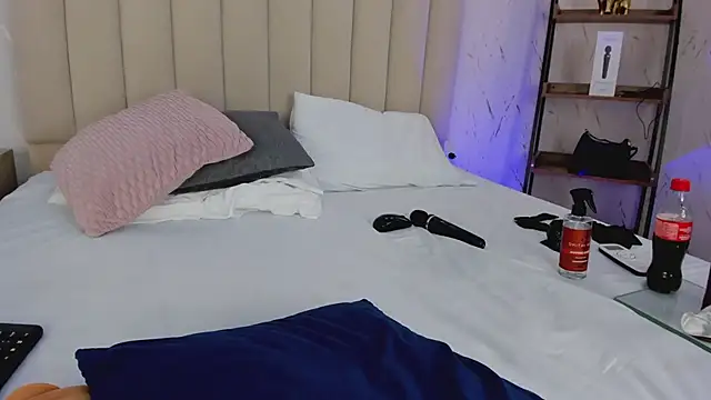 LilithHarperr_ webcam