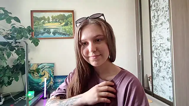 DainaCampagnini webcam