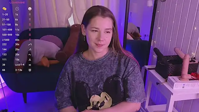 Mira_Falls live cam on StripChat