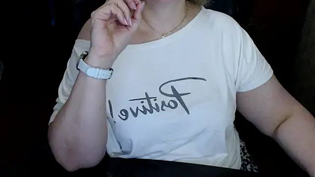 AlisaHot55 webcam