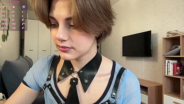 Watch LinaFlamie live on EroticFlix - High definition streams