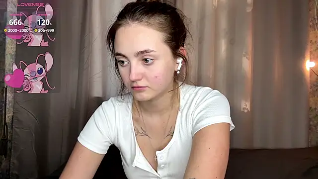LoraDavi webcam