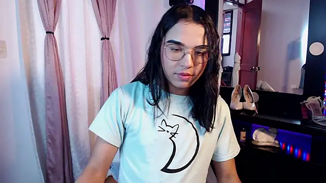 Candyy_doll__ webcam