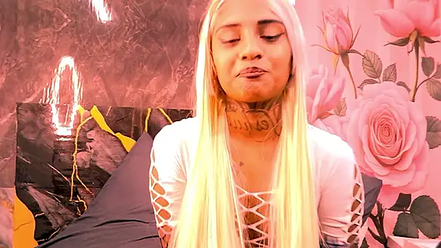 indian_barbie webcam