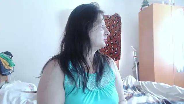 ExtasyMature webcam