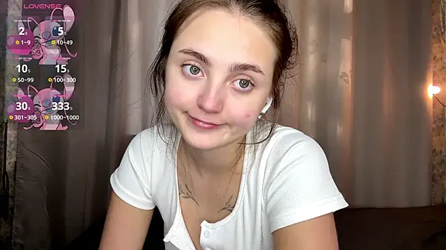 LoraDavi live cam