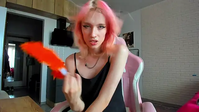 _Alice_Kitty live cam