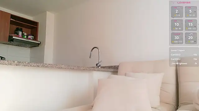 Michelle_Ferrerr webcam