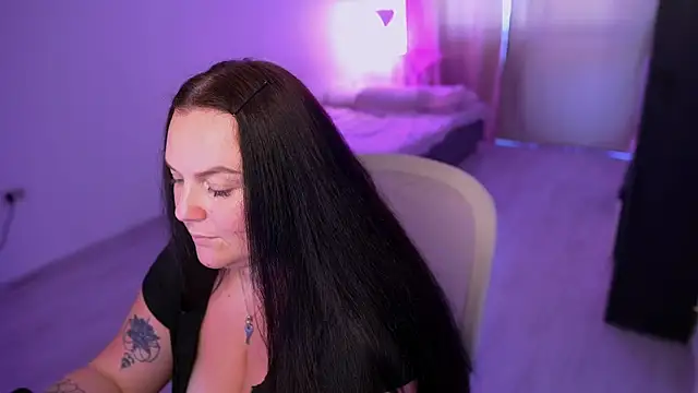 Watch ameliaminkx live on EroticFlix - High definition streams