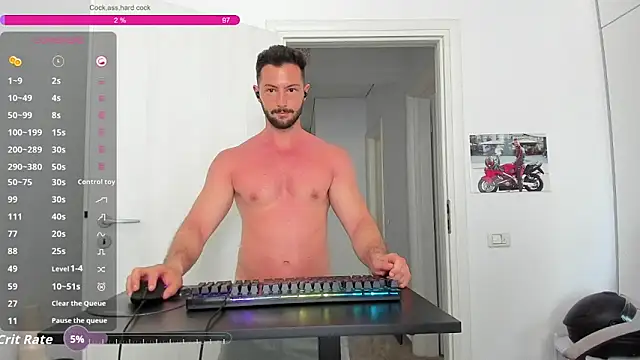 ZackFraser live cam on StripChat