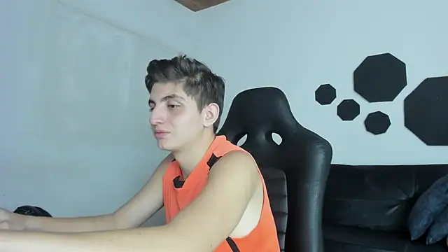 atilaepic live cam on StripChat