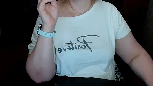 AlisaHot55 webcam
