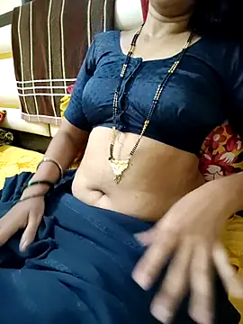 Watch anuradha1432 live on EroticFlix - High definition streams
