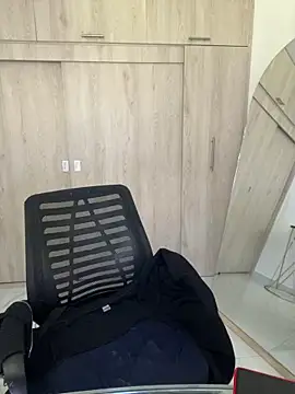 Adele_Sweett webcam