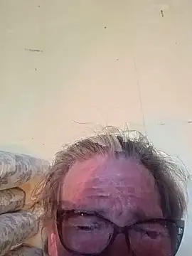 klamper live cam