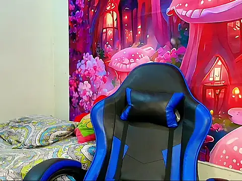 karol_naughty - Karol_naughty's free webcam - UK Sex Cams