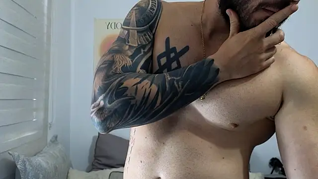 Isaac_Carter webcam