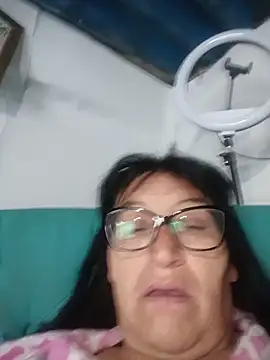 clarita_01 live cam