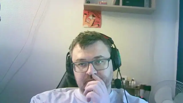 SirAbuser webcam