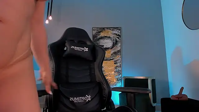 KylaMorrison webcam