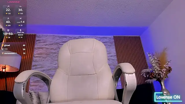 angie-smith