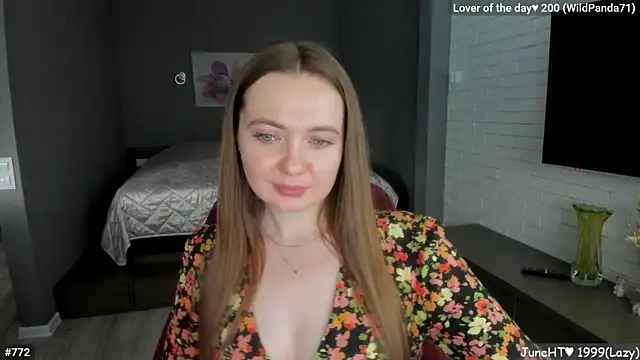 LizaGost live sex cam