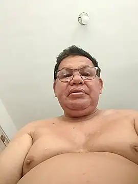Apresiaoo live cam on StripChat