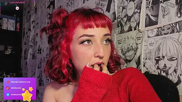 NickiYoung webcam