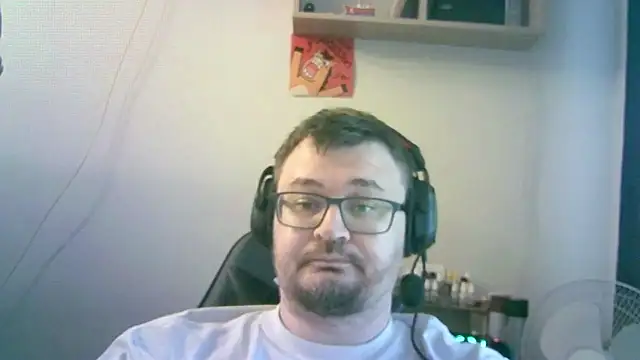 SirAbuser webcam
