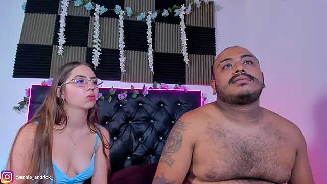 _Annie_Andrick_ live cam