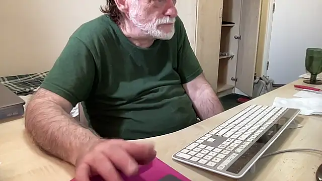 coach-karl live cam