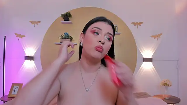 AnikaRomanoff_ webcam