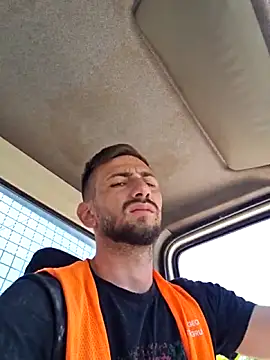 stfvataman (M young) - The dick smiles.
