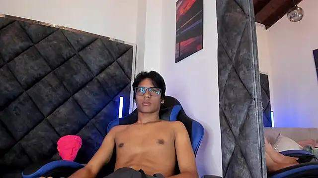 LiamKron webcam
