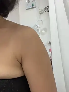 Watch milkwine live on EroticFlix - High definition streams