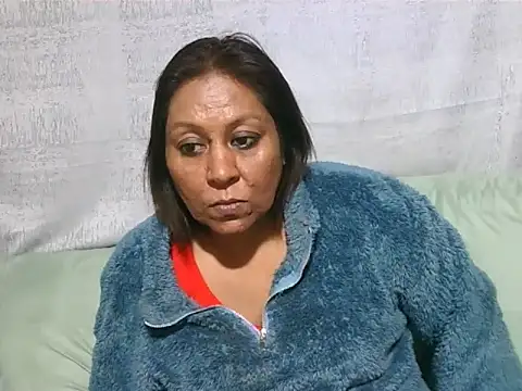 indiansexymilf69's live room